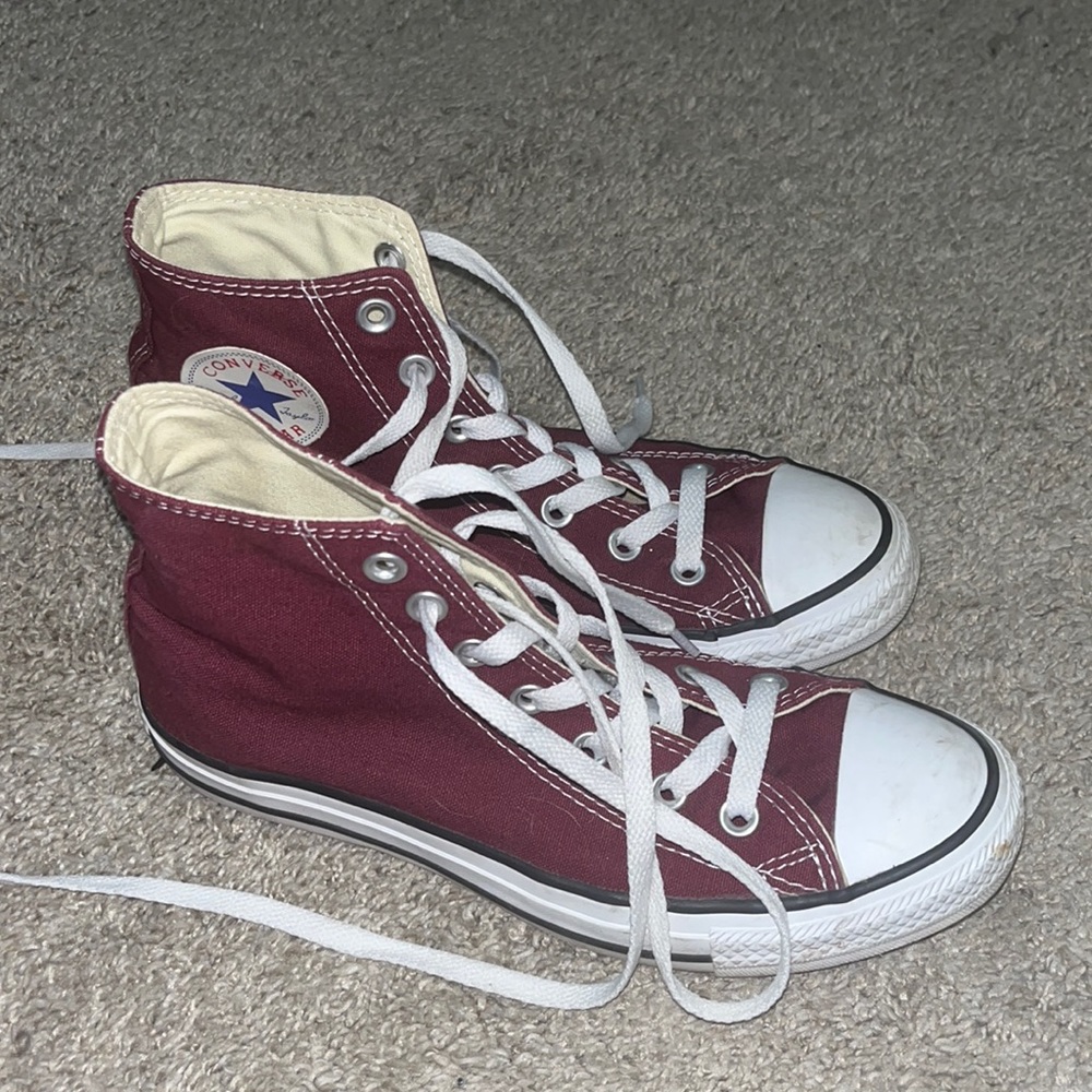 Red converse